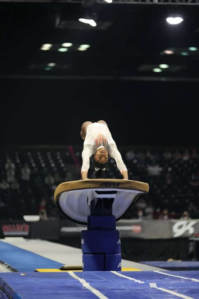 Simone Biles Lands Her Yurchenko Double Pike